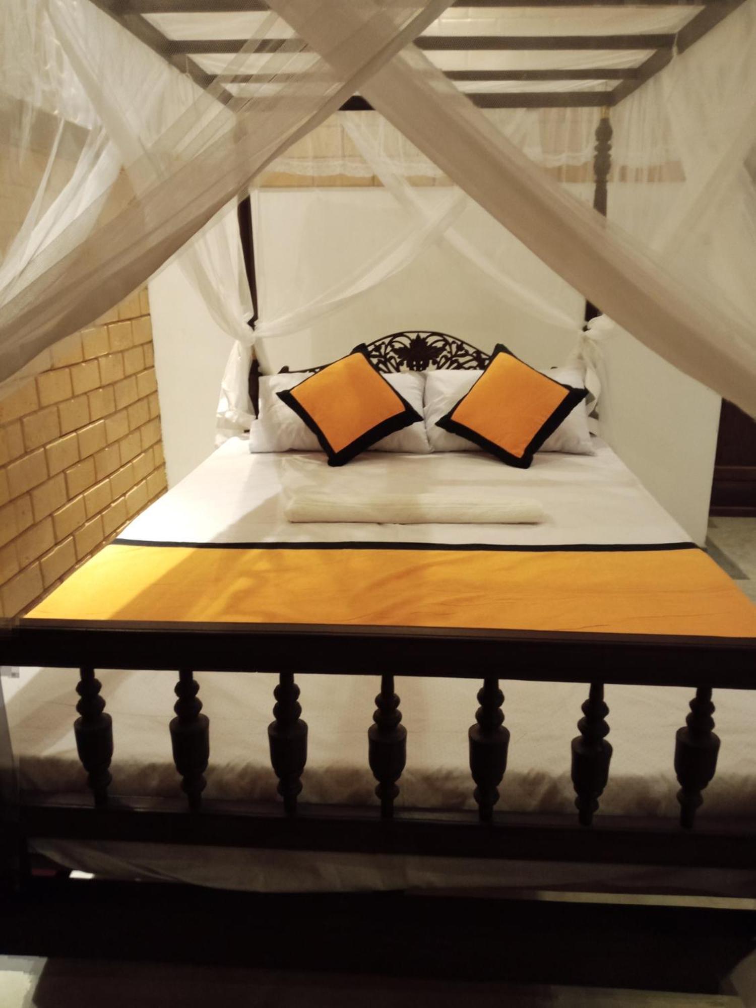 The Brick Wonder Hotel Habaraduwa Central Buitenkant foto