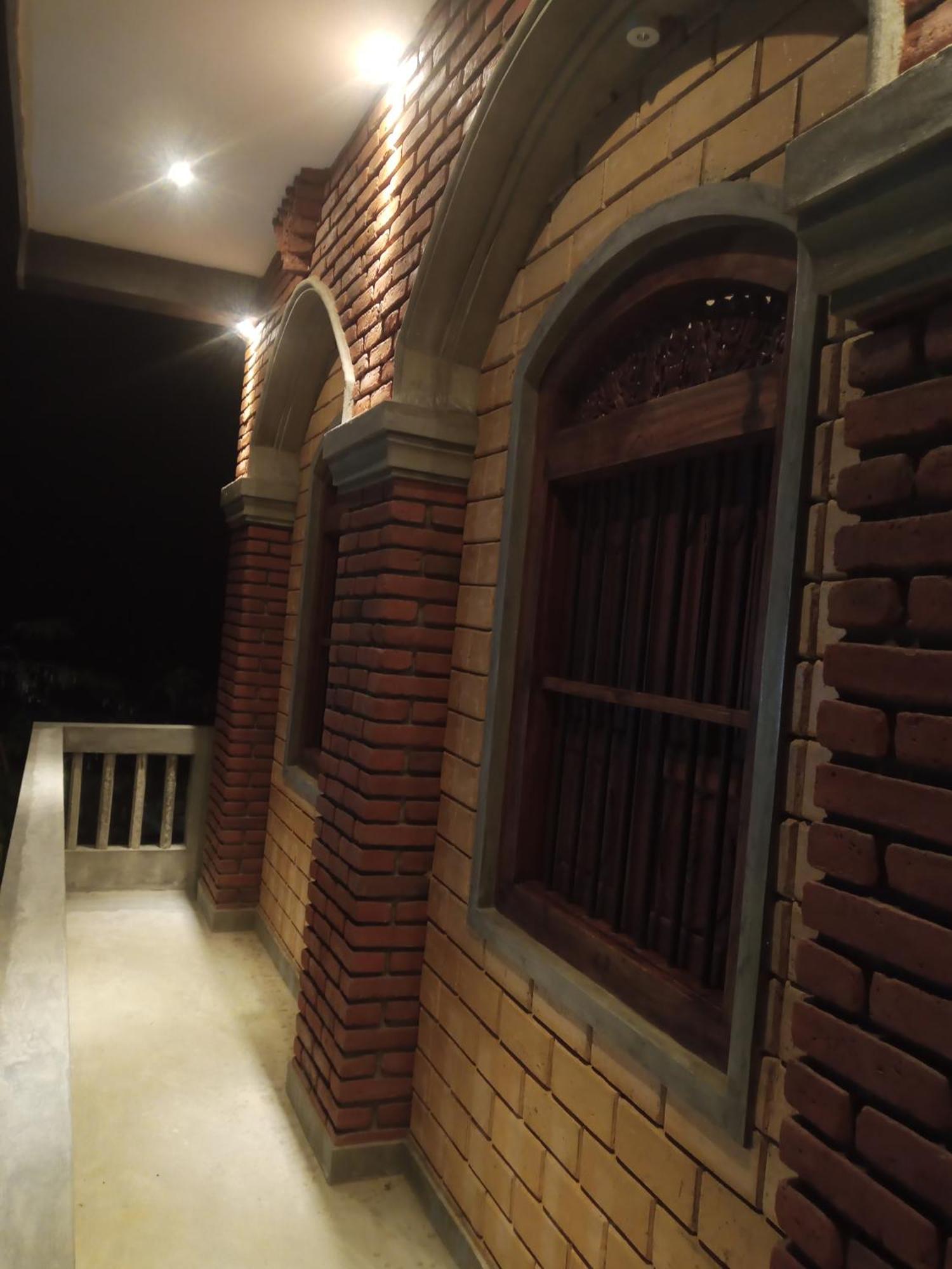 The Brick Wonder Hotel Habaraduwa Central Buitenkant foto