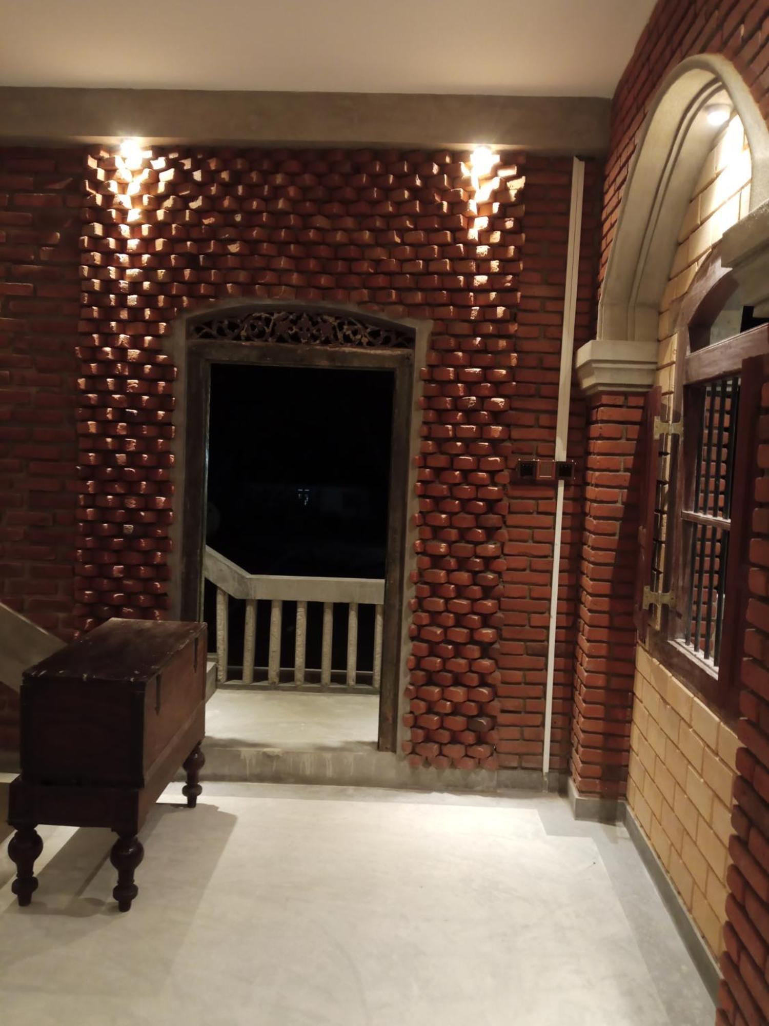 The Brick Wonder Hotel Habaraduwa Central Buitenkant foto